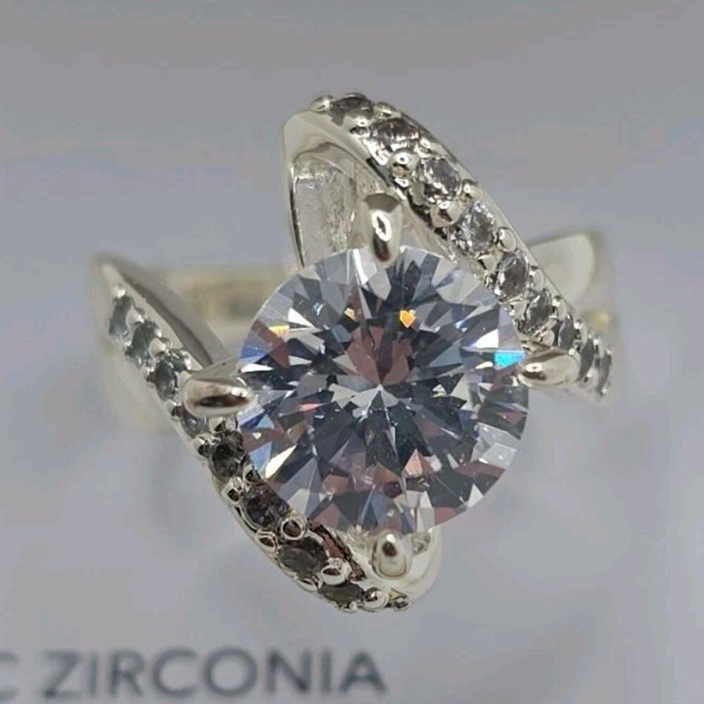 Silver Plated Cubic Zirconia Bypass Pavé White Ring Size 5 Jewelry